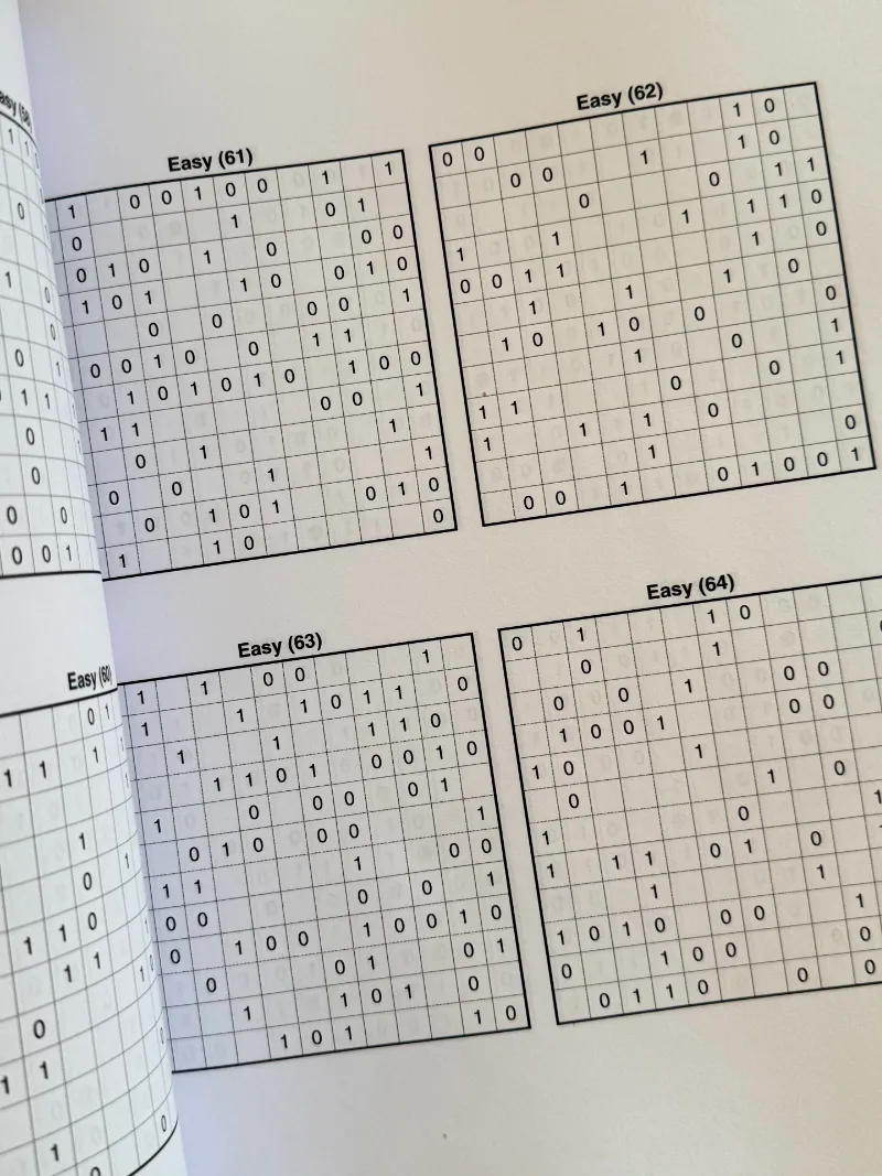 Binary Puzzle book 12x12 standard edition sample page